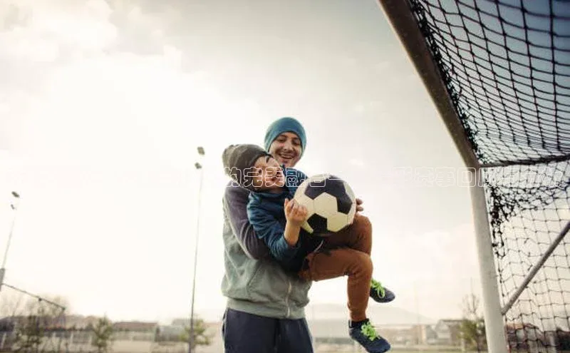 花样滑冰：艺术与技艺的完美融合——精彩赛事回顾与分析